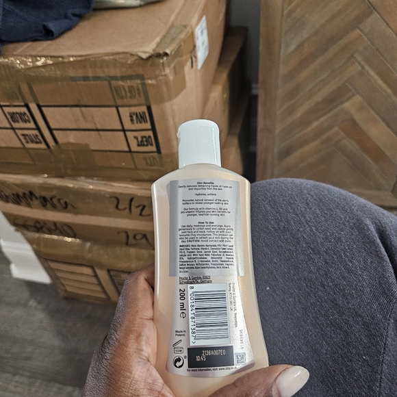 OLAY CLEANSE 2 Pc Set TONER WITH BOTANICAL EXTRACTS 200mL AUTHENTIC NEW - Picture 7 of 7